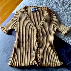 Princess Polly Beige T-shirt.